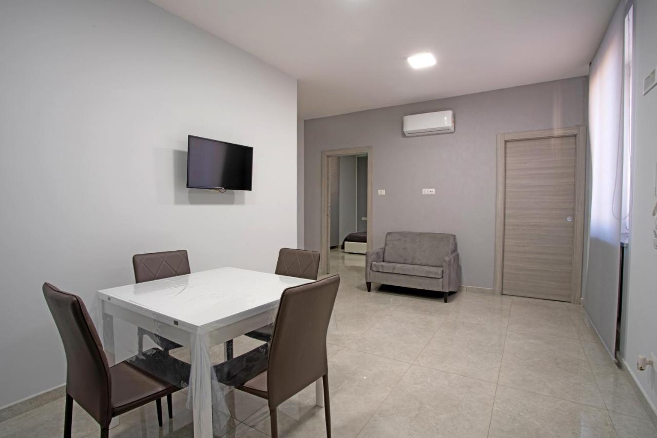 Giovi'S Apartments Castellammare di Stabia Exterior foto